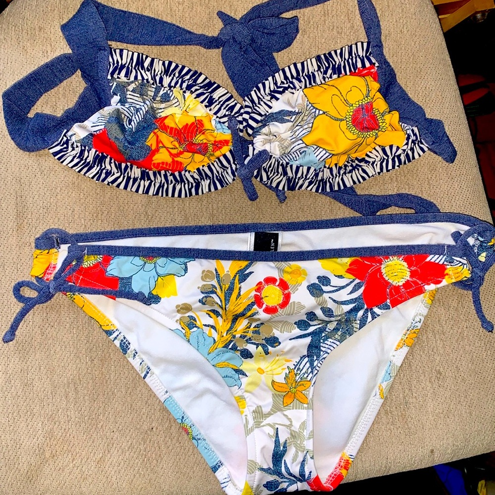 Jessica Allen floral bikini